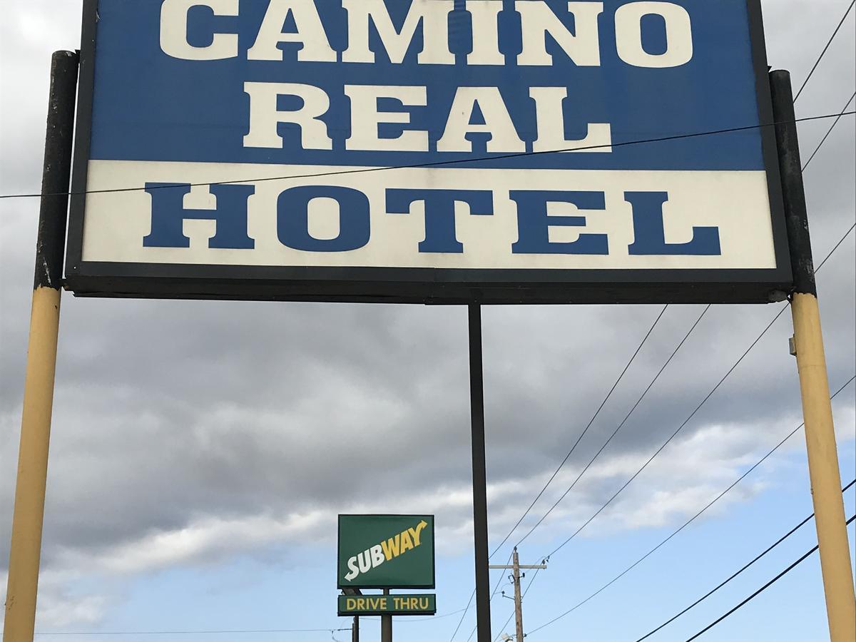 איגל פאס Camino Real Hotel מראה חיצוני תמונה