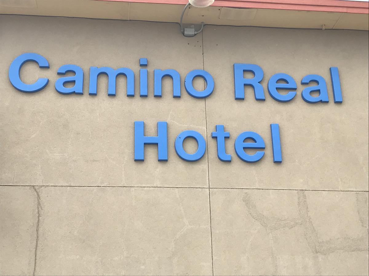איגל פאס Camino Real Hotel מראה חיצוני תמונה